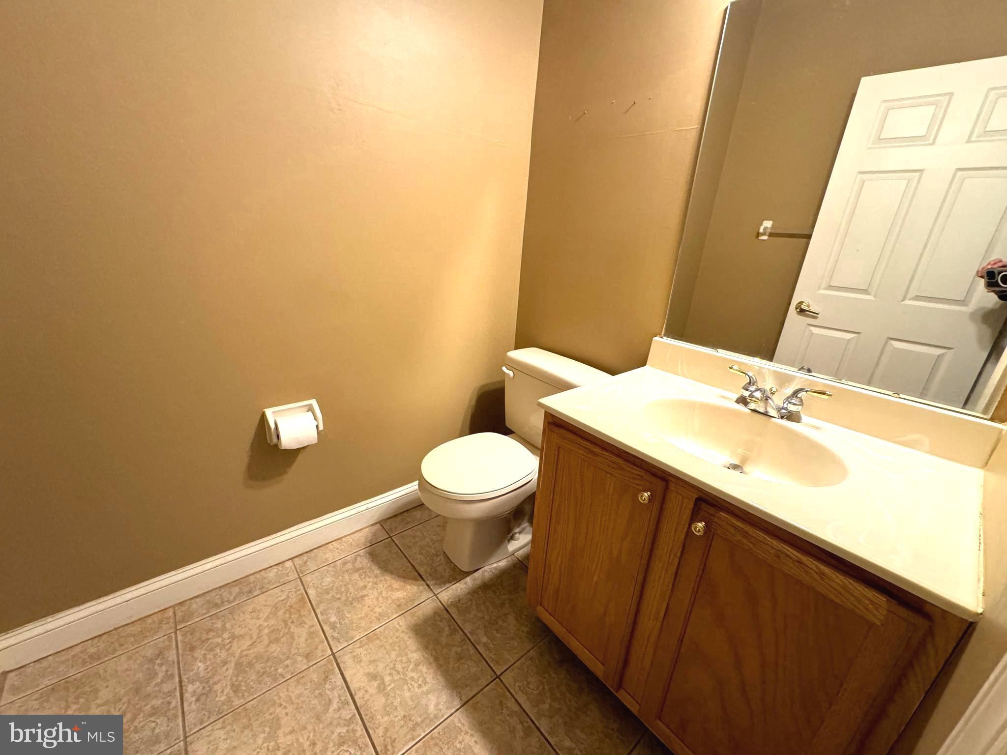 27 Chapel Hill Road Mount Laurel, NJ 08054 - Photo 23 of 28 Gallery Image 23