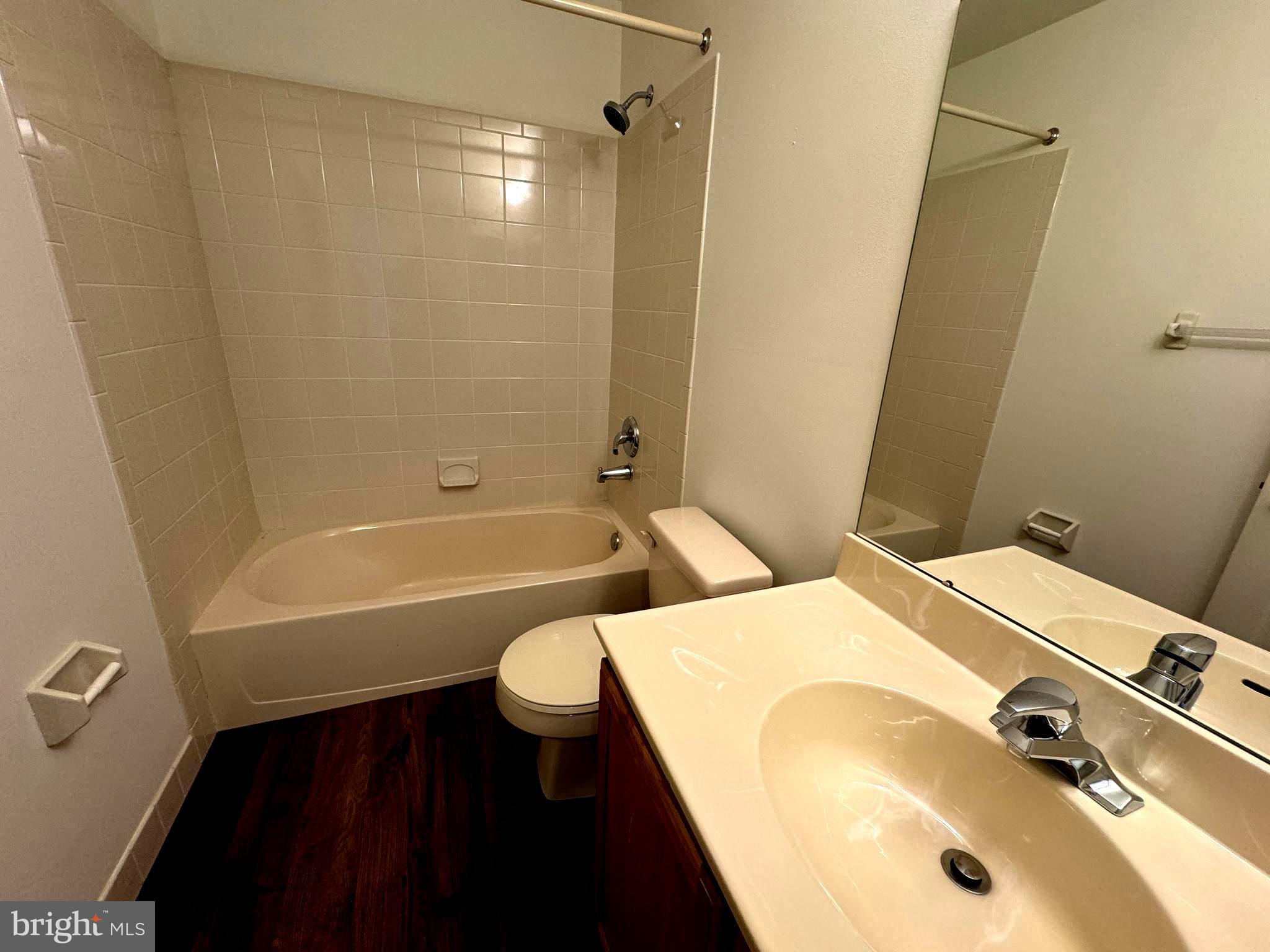 27 Chapel Hill Road Mount Laurel, NJ 08054 - Photo 24 of 28 Gallery Image 24