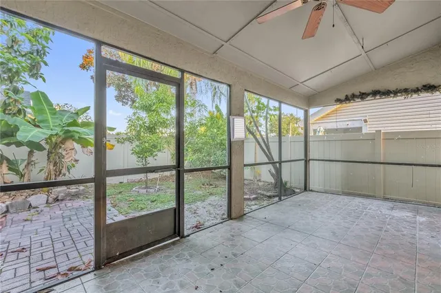 $2,400 | 14528 Redmeadow Court, Orlando, FL 32837