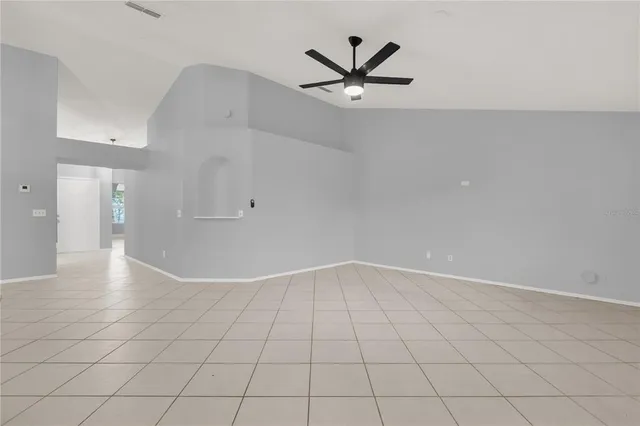 $2,400 | 14528 Redmeadow Court, Orlando, FL 32837