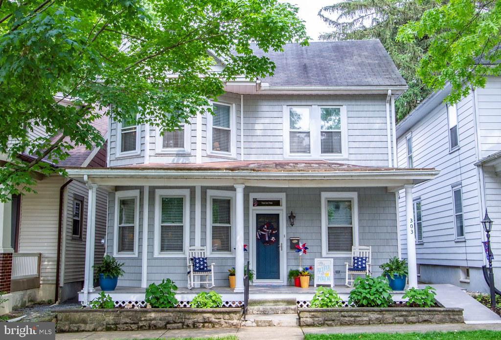 303 Linden Street Lititz, PA 17543 - Photo 2 of 47