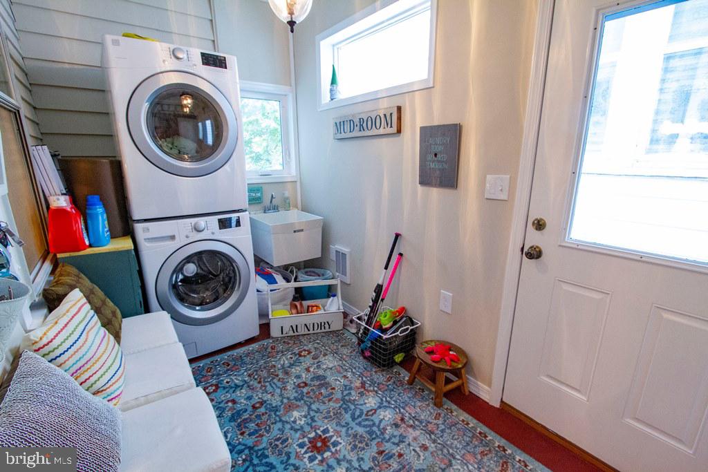 303 Linden Street Lititz, PA 17543 - Photo 22 of 47