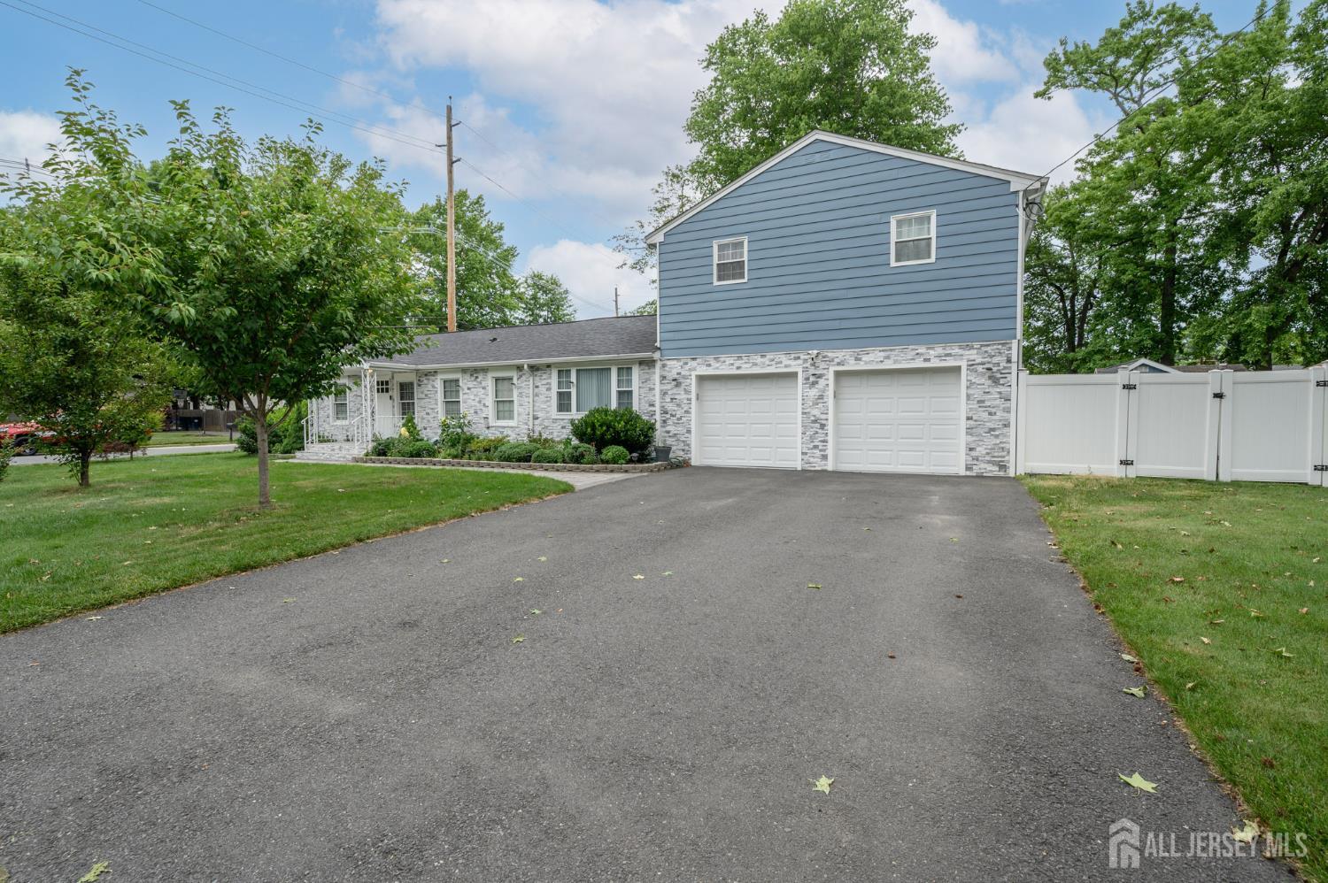 519 Calvert Road North Brunswick, NJ 08902 - Photo 36 of 46