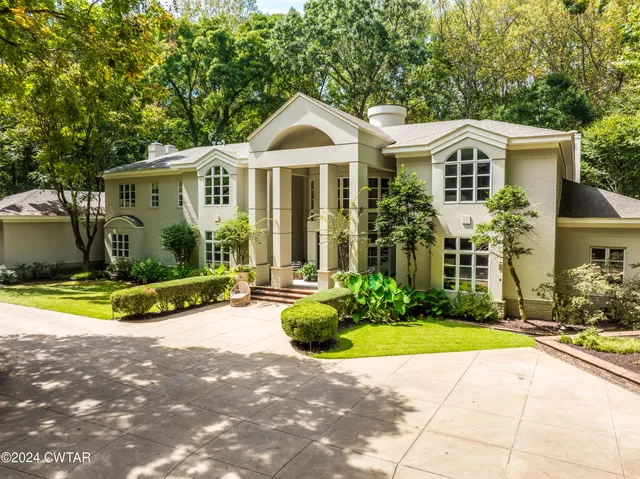 $2,400,000 | 9 Windwood Drive, Jackson, TN 38305