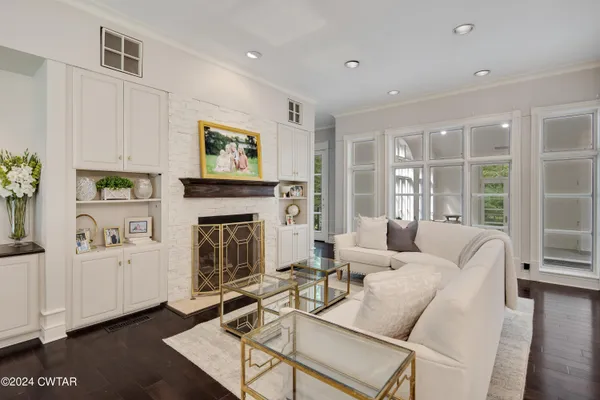 $2,300,000 | 9 Windwood Drive, Jackson, TN 38305