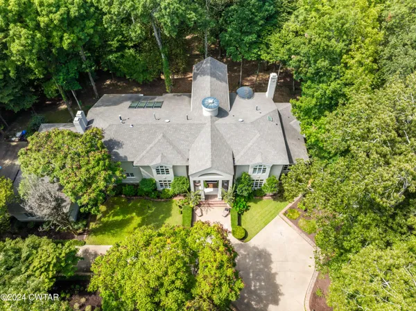 $2,300,000 | 9 Windwood Drive, Jackson, TN 38305