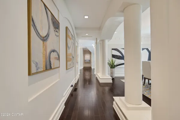 $2,300,000 | 9 Windwood Drive, Jackson, TN 38305