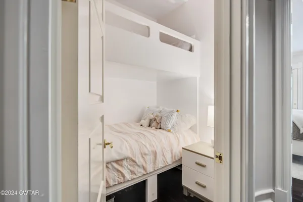 $2,300,000 | 9 Windwood Drive, Jackson, TN 38305