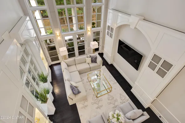 $2,300,000 | 9 Windwood Drive, Jackson, TN 38305