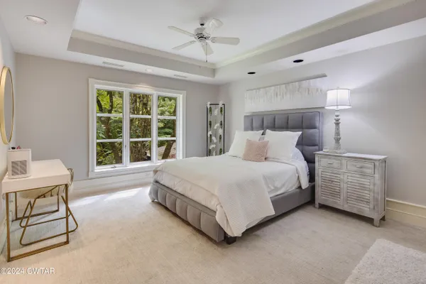 $2,300,000 | 9 Windwood Drive, Jackson, TN 38305