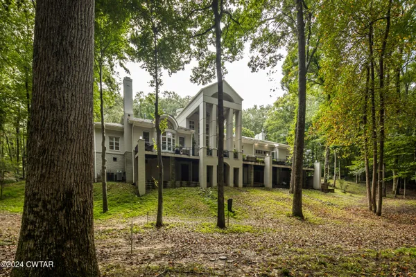 $2,300,000 | 9 Windwood Drive, Jackson, TN 38305