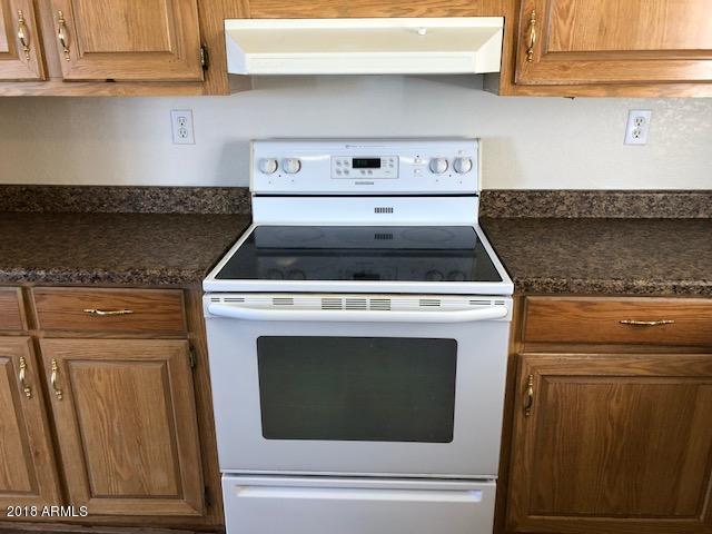 16318 Squatter Road Arizona City, AZ 85123 - Photo 8 of 26 glass top stove & plenty of counter spac