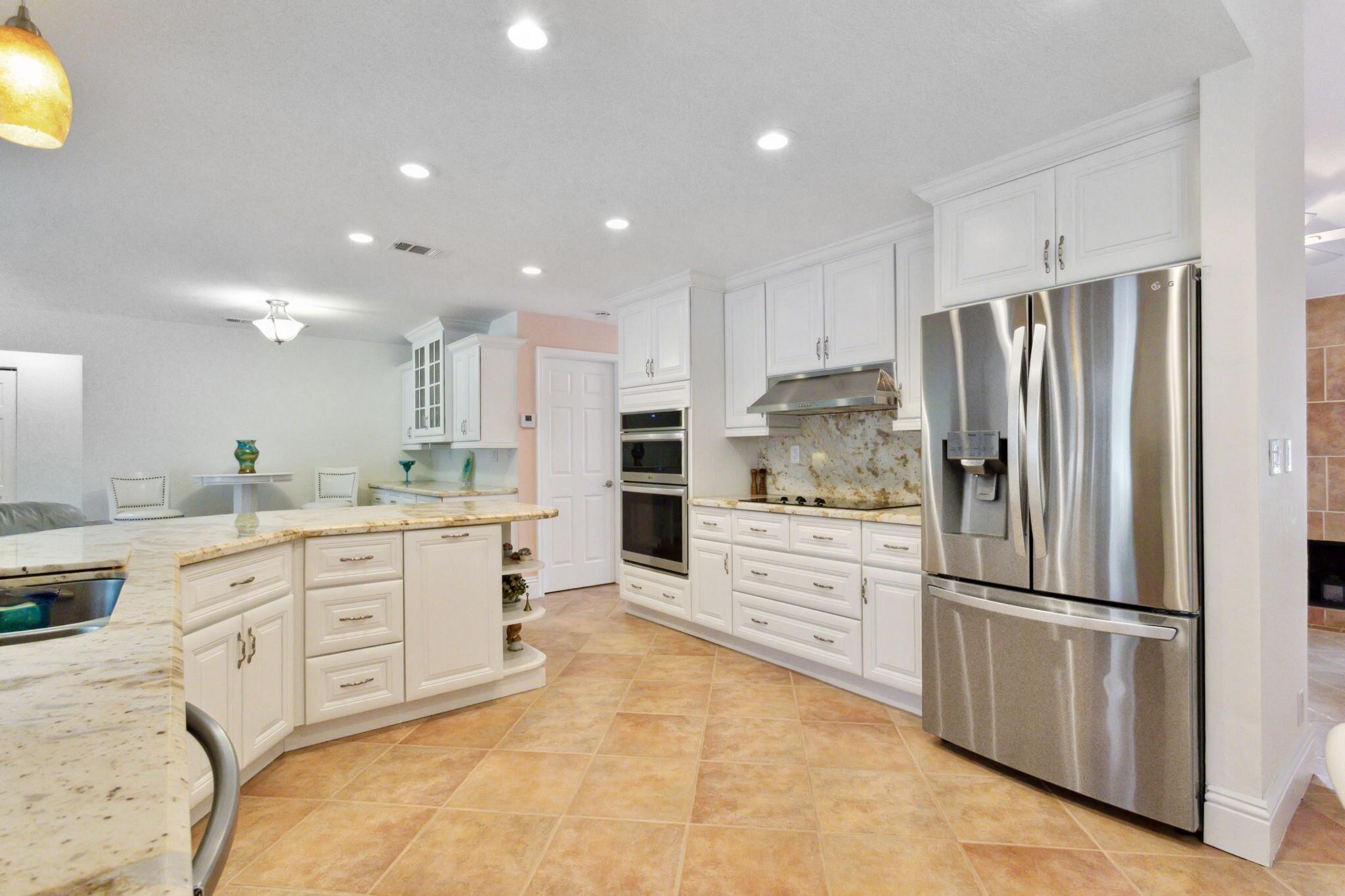 11309 Woodchuck Drive Boca Raton, FL 33428 - Photo 15 of 41 Kitchen