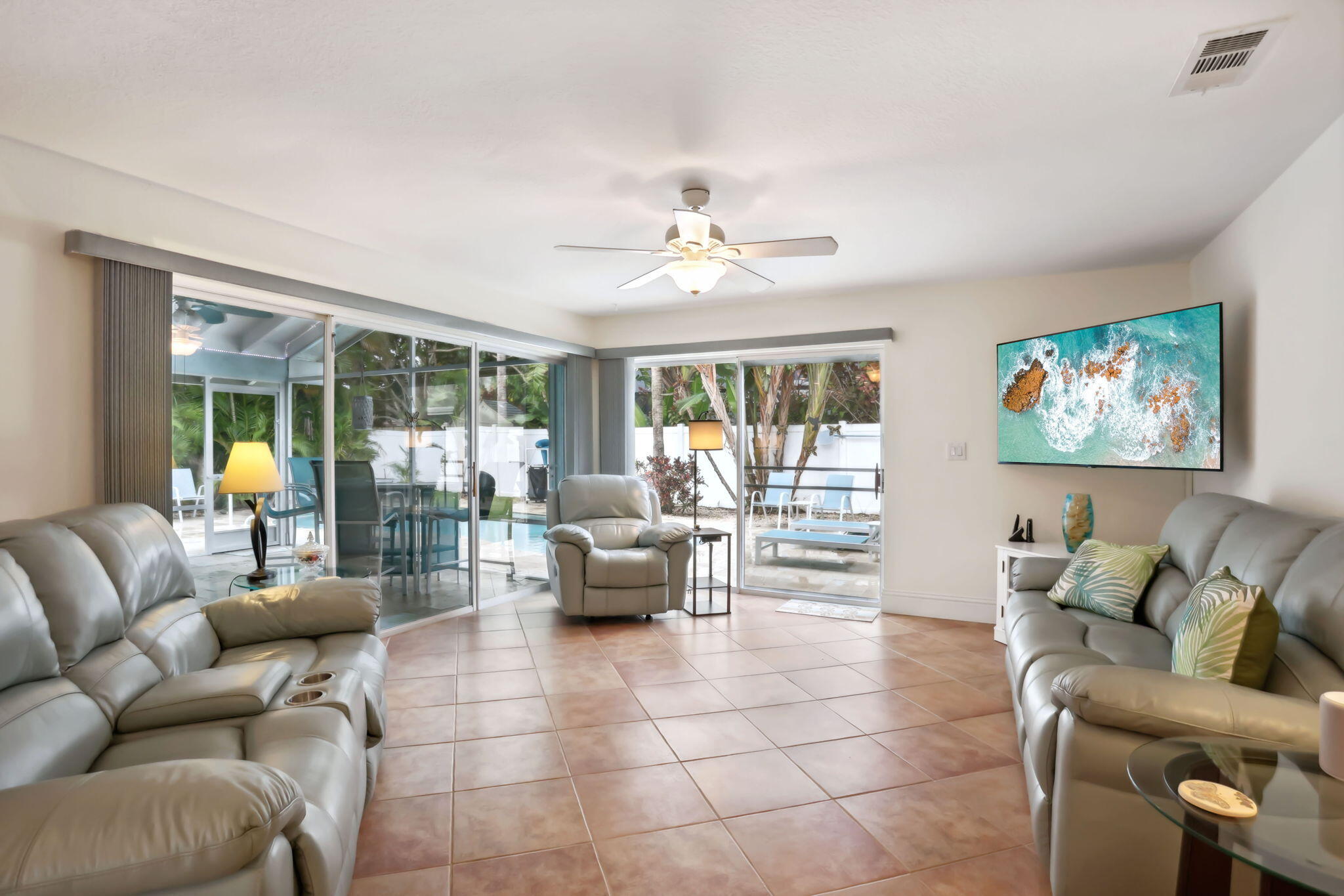 11309 Woodchuck Drive Boca Raton, FL 33428 - Photo 20 of 41 Living room