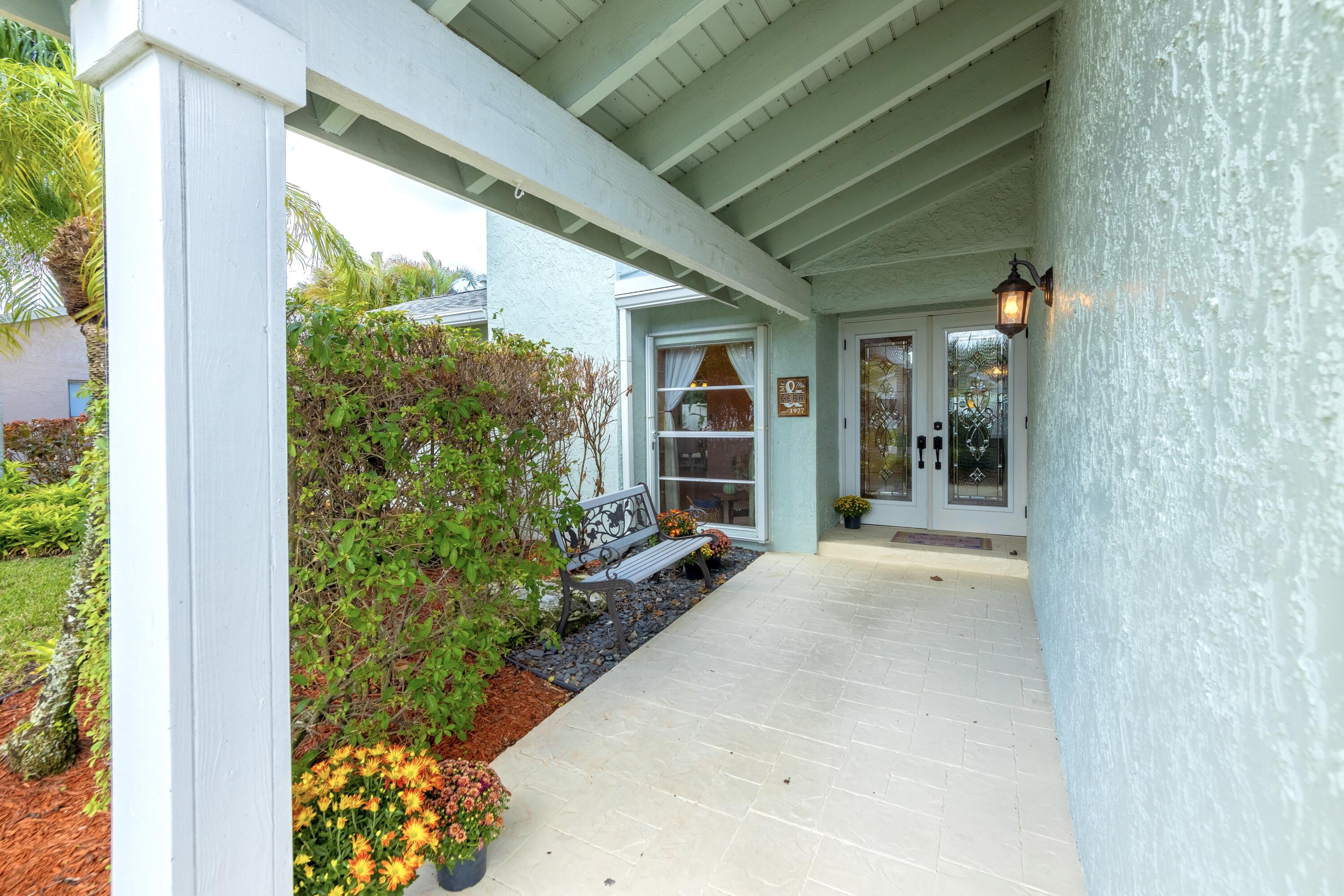 11309 Woodchuck Drive Boca Raton, FL 33428 - Photo 9 of 41 Front