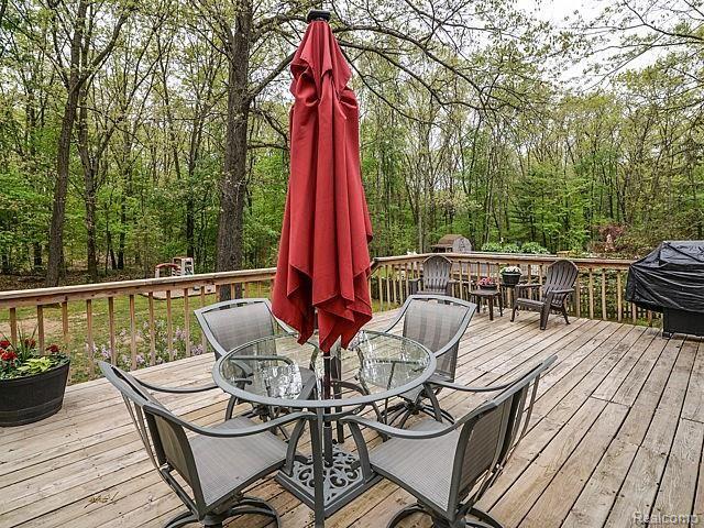 5859 Crandall Road Howell, MI 48855 - Photo 45 of 46 aug_1140.jpg