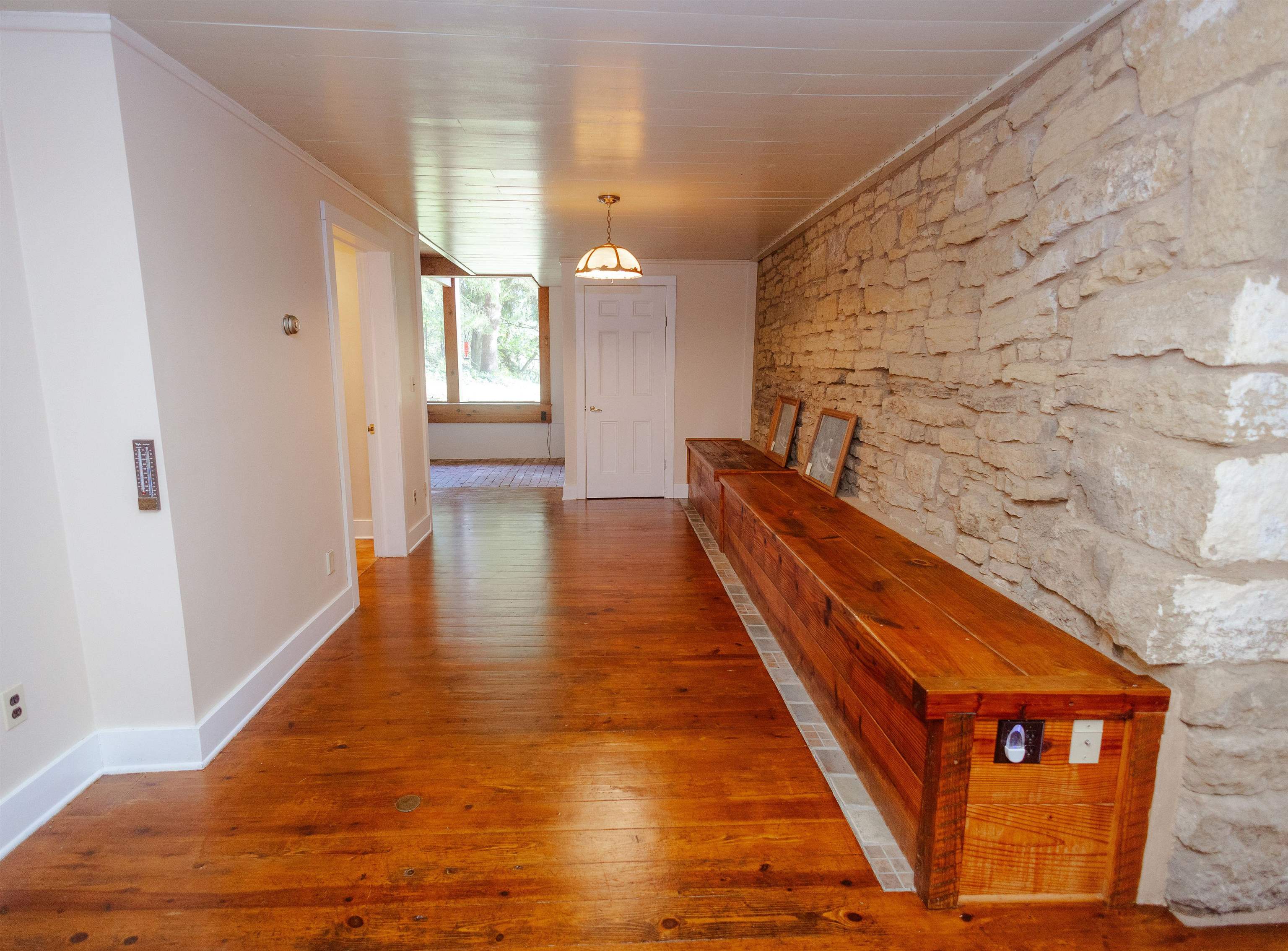 18075 O Neil Road Mineral Point, WI 53565 - Photo 16 of 61