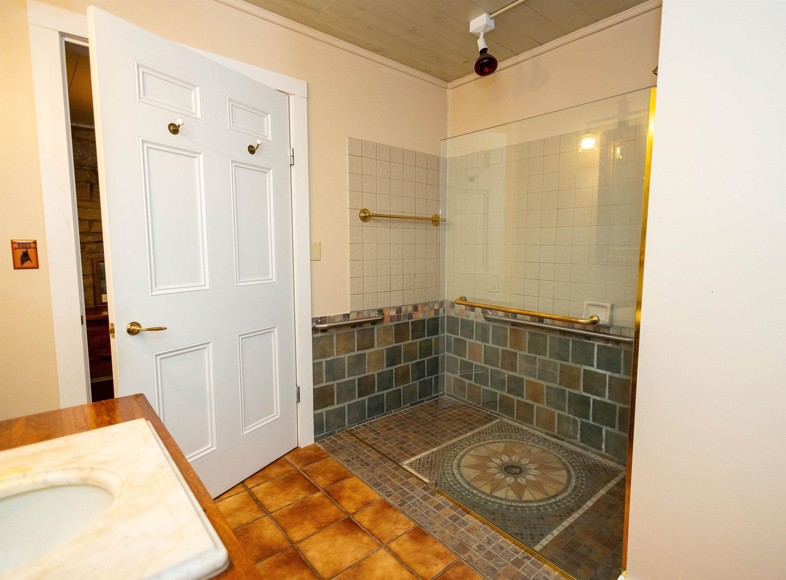 18075 O Neil Road Mineral Point, WI 53565 - Photo 17 of 61