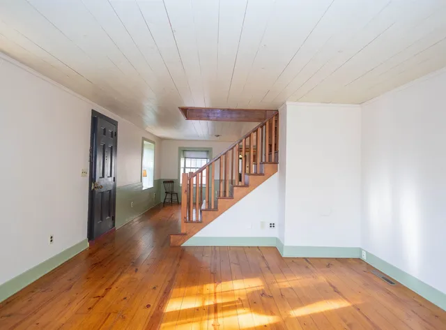 $749,900 | 18075 O Neil Road, Mineral Point, WI 53565