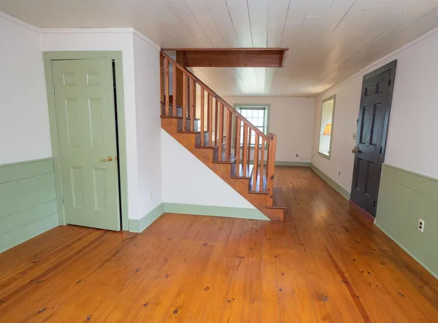 $749,900 | 18075 O Neil Road, Mineral Point, WI 53565