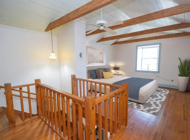 $749,900 | 18075 O Neil Road, Mineral Point, WI 53565