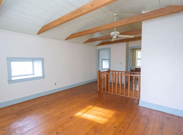 $749,900 | 18075 O Neil Road, Mineral Point, WI 53565