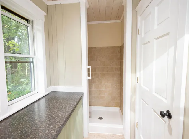 $749,900 | 18075 O Neil Road, Mineral Point, WI 53565