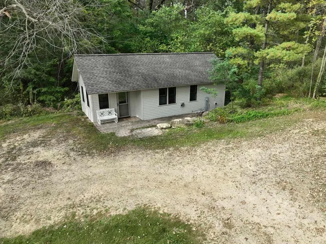 $749,900 | 18075 O Neil Road, Mineral Point, WI 53565
