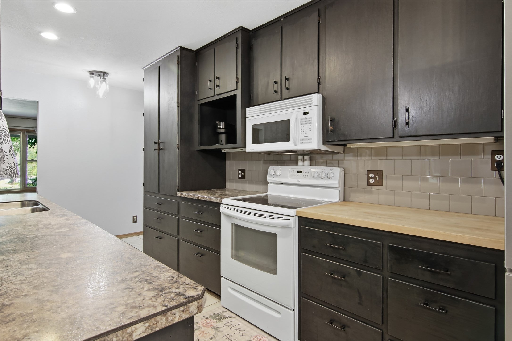 2319 Hillside Road Altoona, WI 54720 - Photo 8 of 50 Gallery Image 8