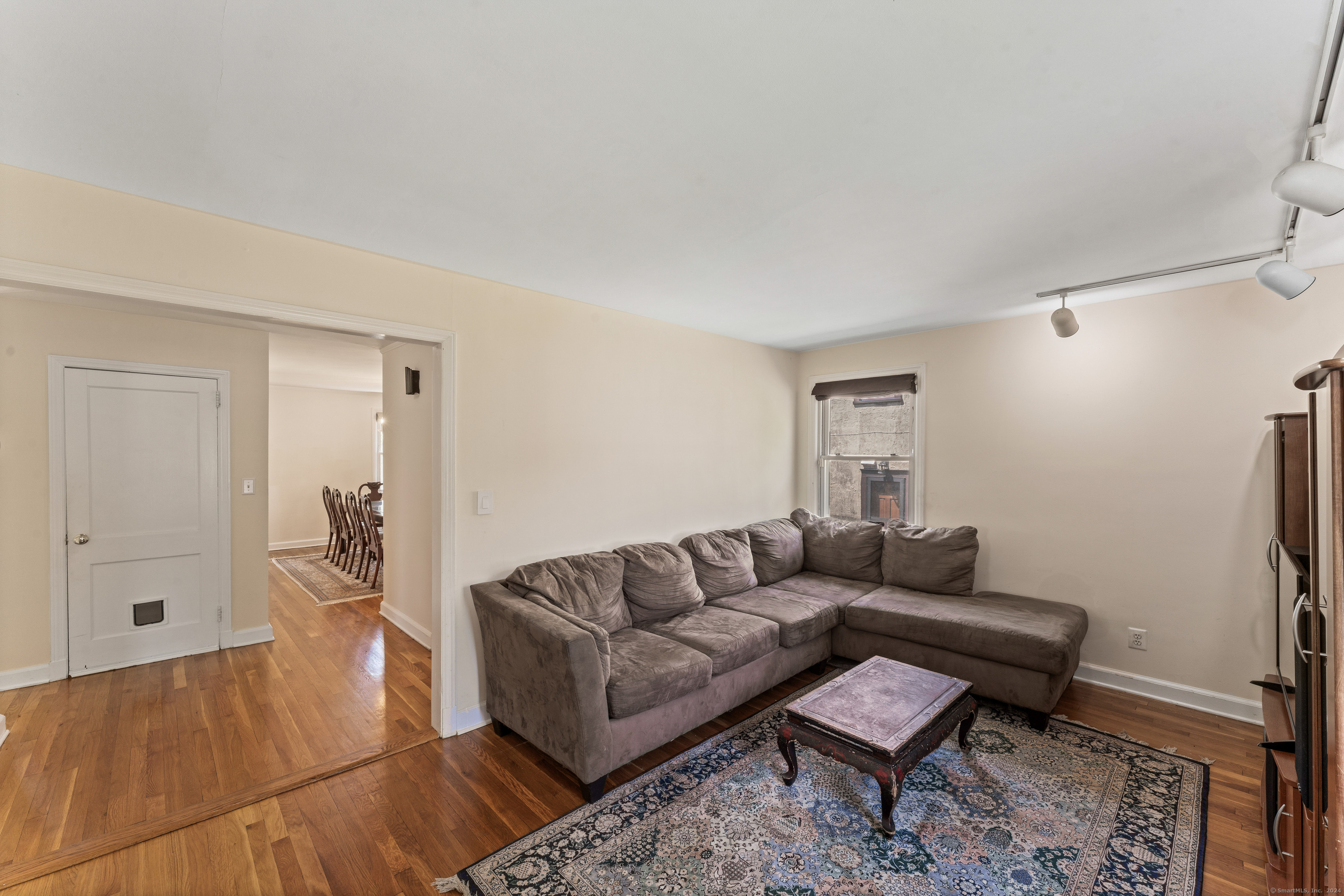 112 4th Street Stamford, CT 06905 - Photo 14 of 40
