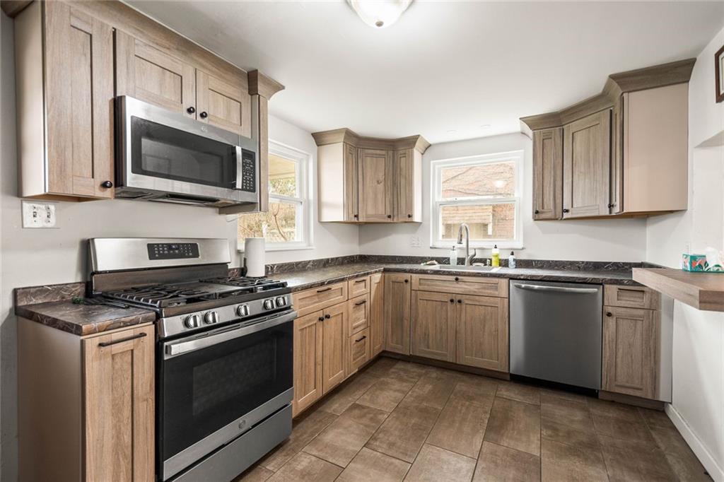 120 Wilbert Street Pittsburgh, PA 15211 - Photo 9 of 26