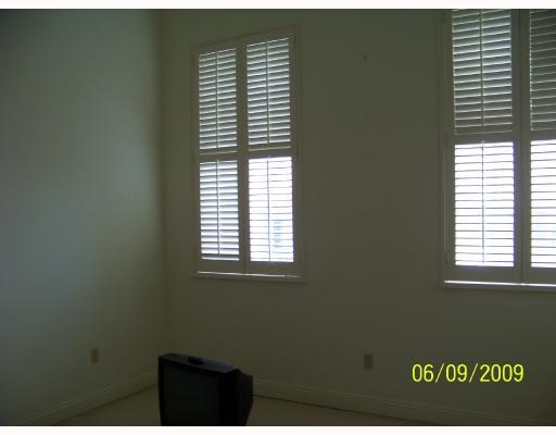 232 Decatur Street, Unit 5BC6B New Orleans, LA 70130 - Photo 4 of 12 Gallery Image 4