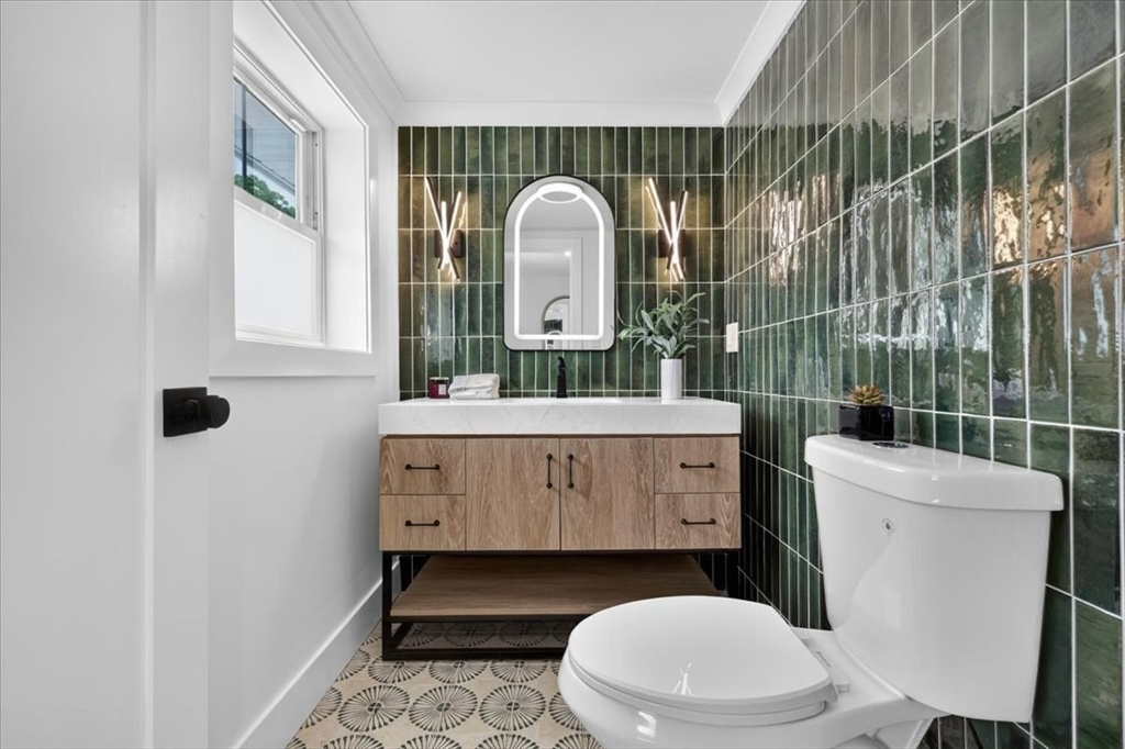 101 Hackensack Road Boston, MA 02467 - Photo 10 of 39