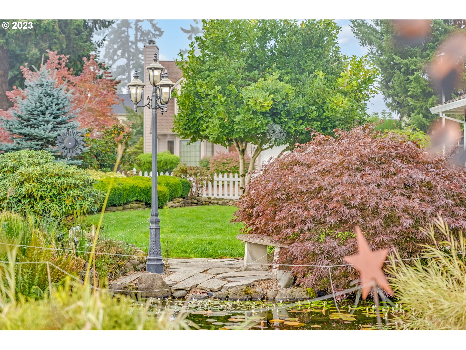 1740 North Laurelwood Loop Canby, OR 97013 - Photo 36 of 46 a view of outdoor space and yard