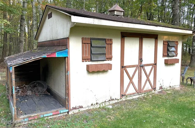 a view of outdoor space and barbecue grill