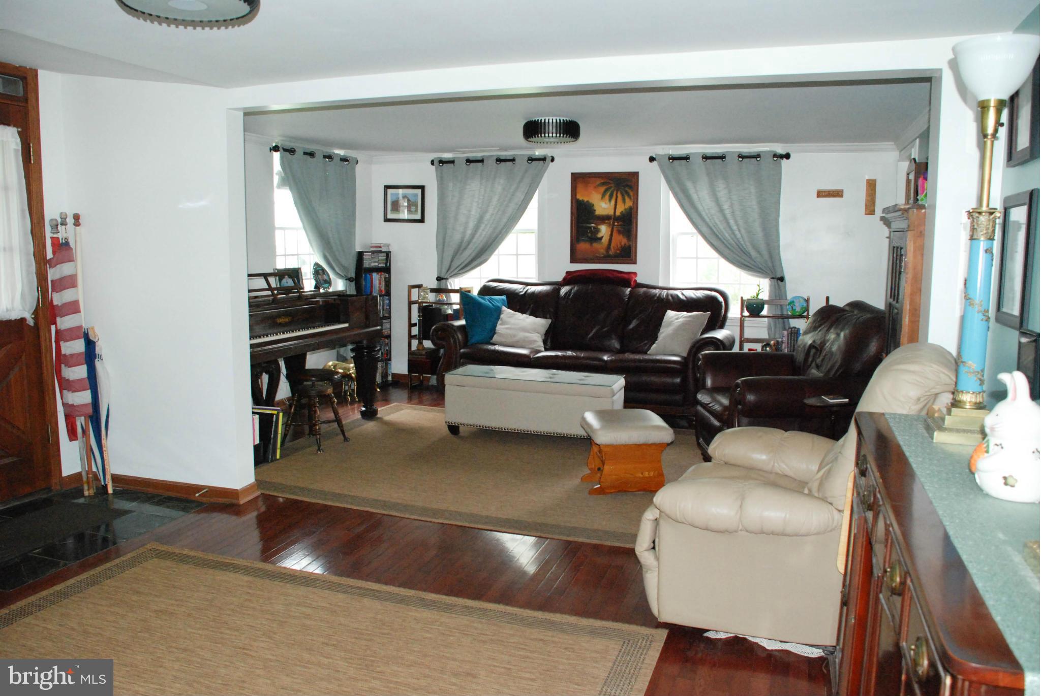 2649 Manchester Road Westminster, MD 21157 - Photo 11 of 30 Grand living room with fireplace &propane insert