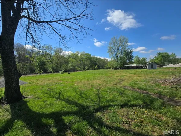 $10,500 | 102 3rd Street, Coffeen, IL 62017