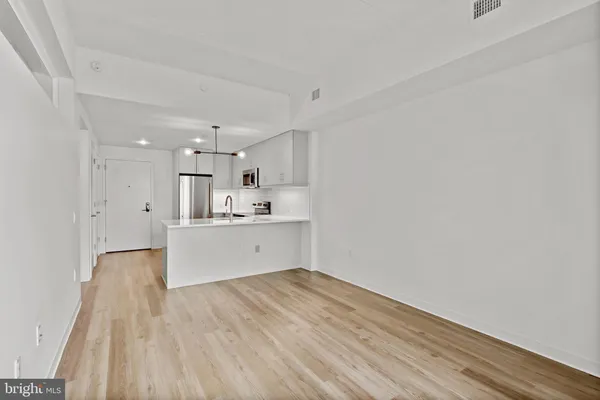 $2,000 | 569 North 5th Street, Unit 422, Philadelphia, PA 19123