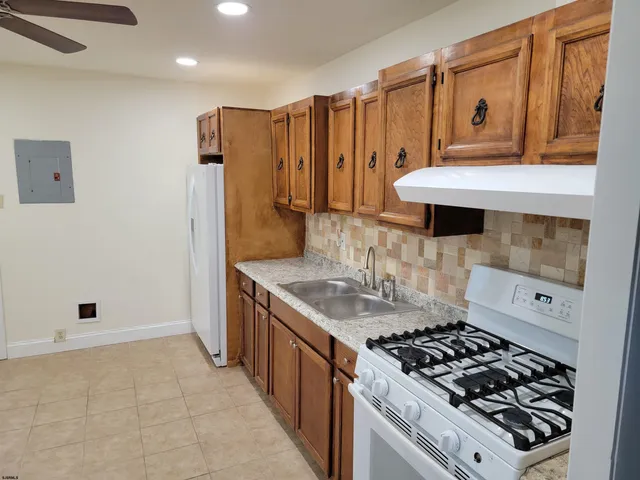 $2,750 | 1834 Beach Avenue, Atlantic City, NJ 08401