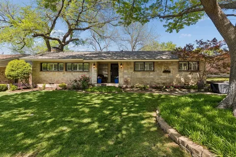 $799,000 | 10111 Shadyview Drive, Dallas, TX 75238