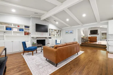 $765,000 | 10111 Shadyview Drive, Dallas, TX 75238