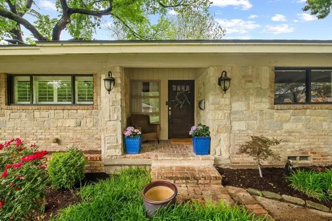 $765,000 | 10111 Shadyview Drive, Dallas, TX 75238