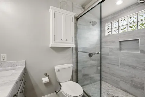 $765,000 | 10111 Shadyview Drive, Dallas, TX 75238