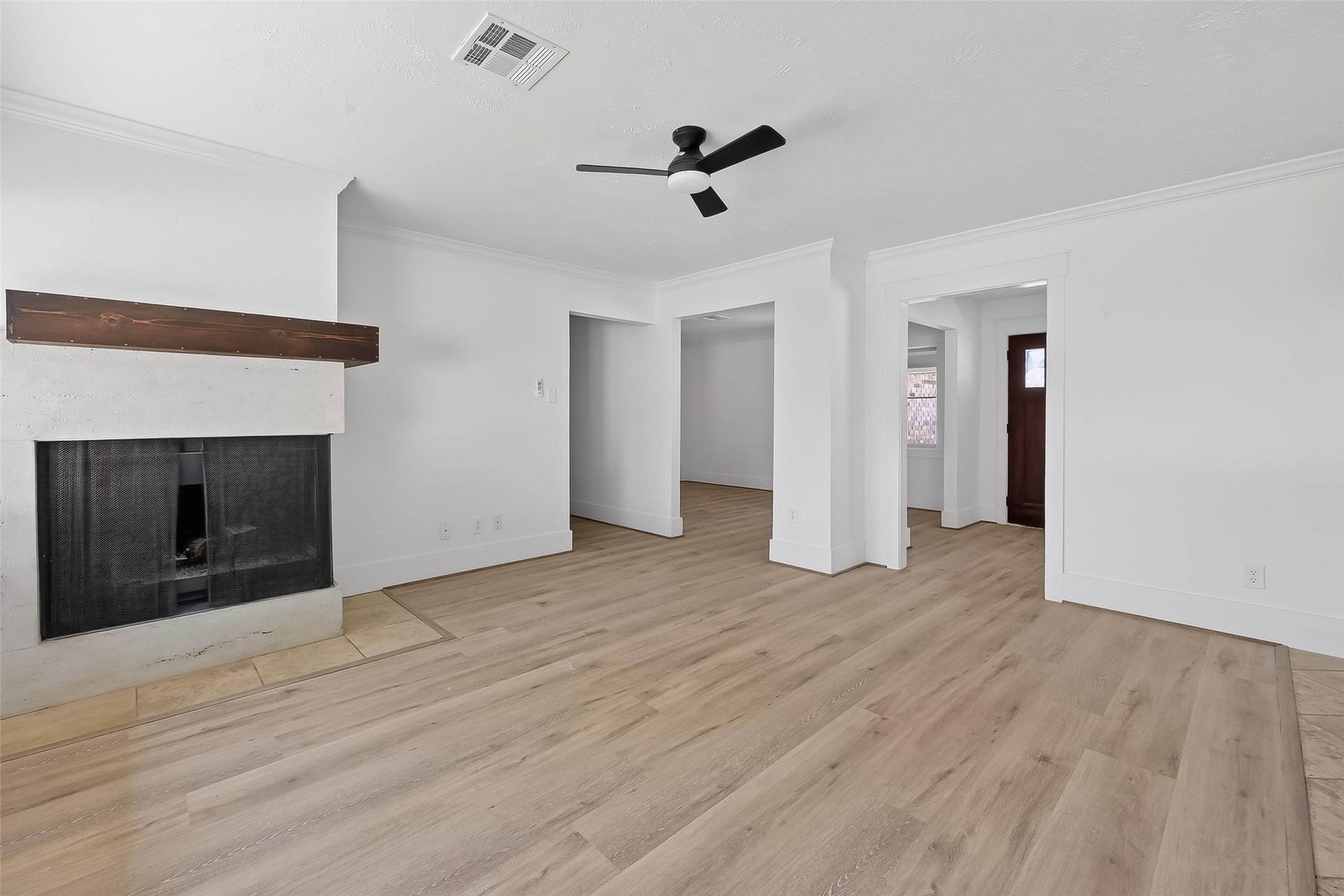 1906 Shadow Bend Drive Houston, TX 77043 - Photo 15 of 42