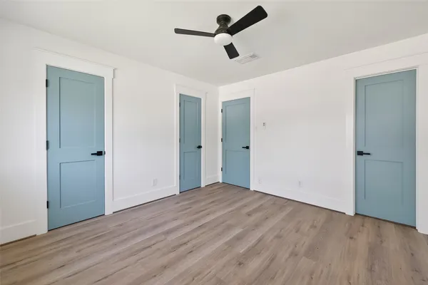 $2,725 | 1906 Shadow Bend Drive, Houston, TX 77043