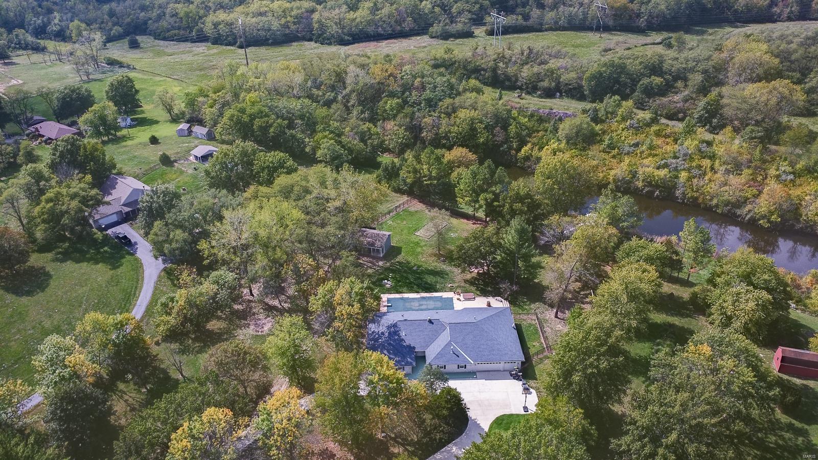 109 Pecan Lane Belleville, IL 62223 - Photo 21 of 56