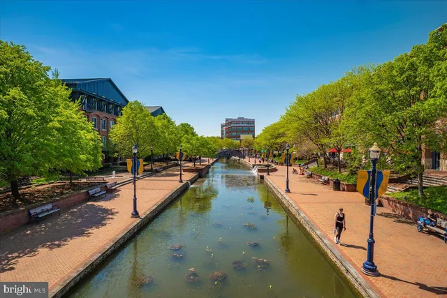 $685,000 | 2052 Pomona Way, Frederick, MD 21702