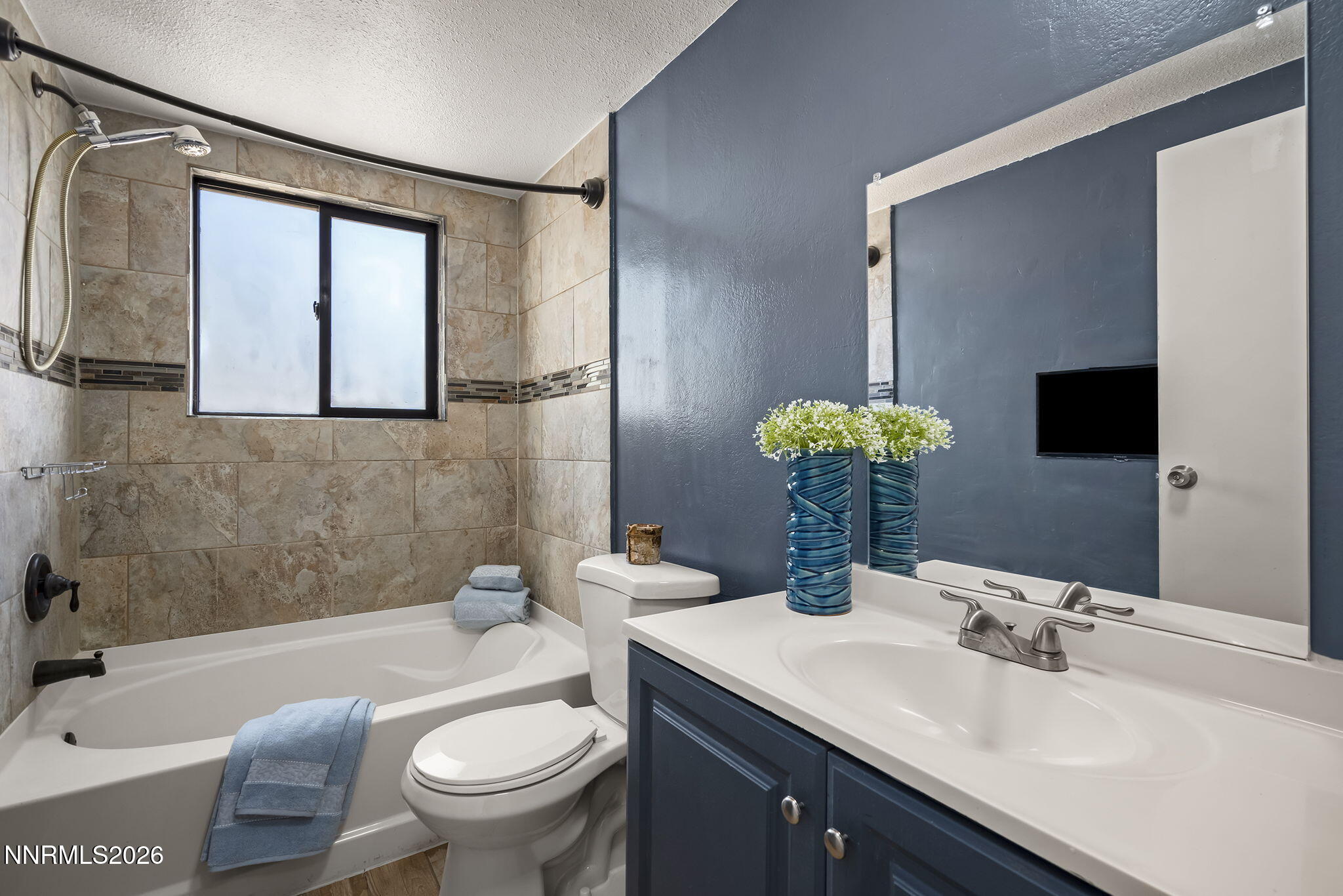4075 Bobolink Circle Reno, NV 89508 - Photo 15 of 34 24-web-or-mls-_DSC9950