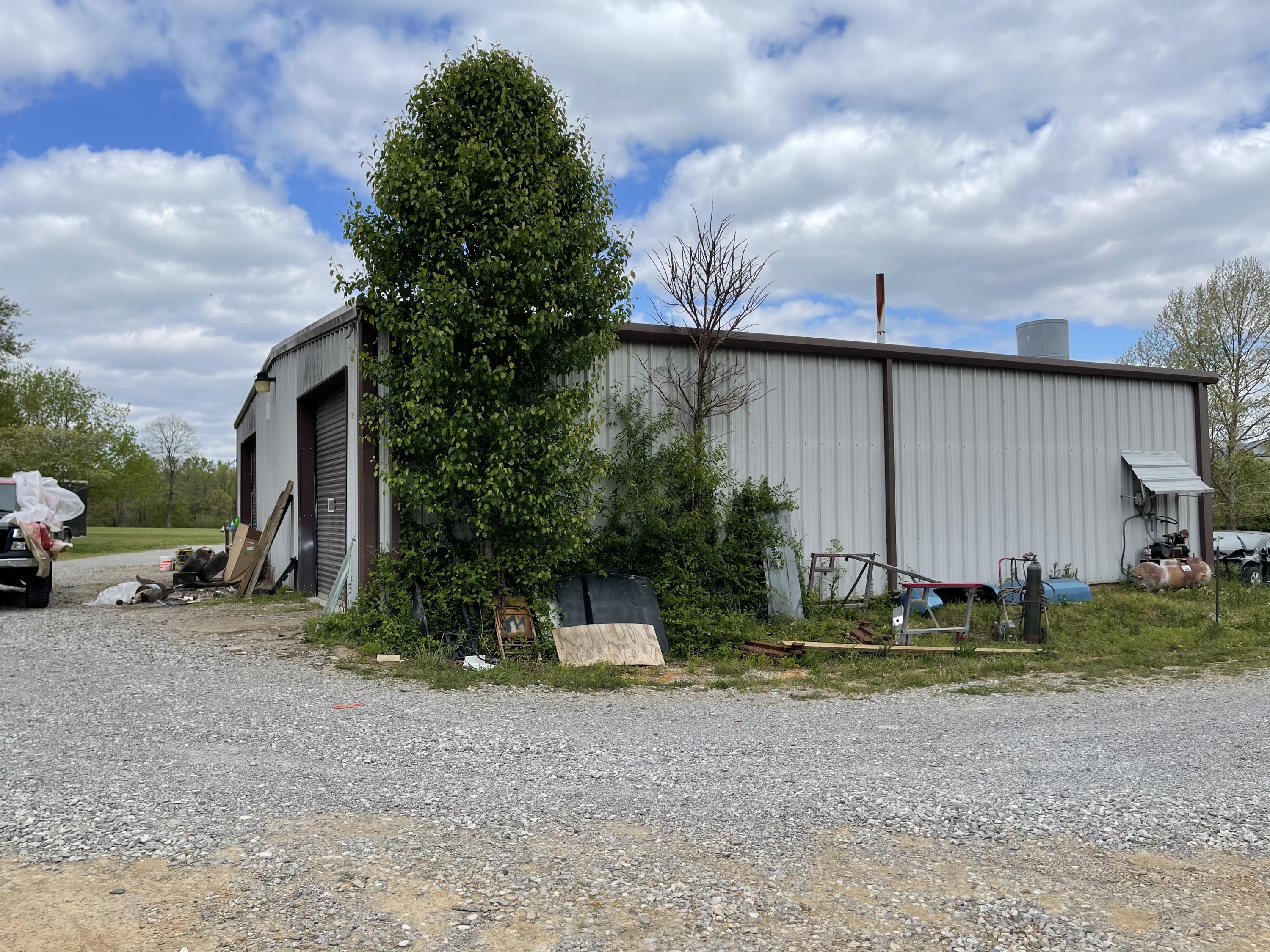 181 Foothills Road Pikeville, TN 37367 - Photo 9 of 13 CA0A9666-4AEF-4E50-A525-42ED022D8A92