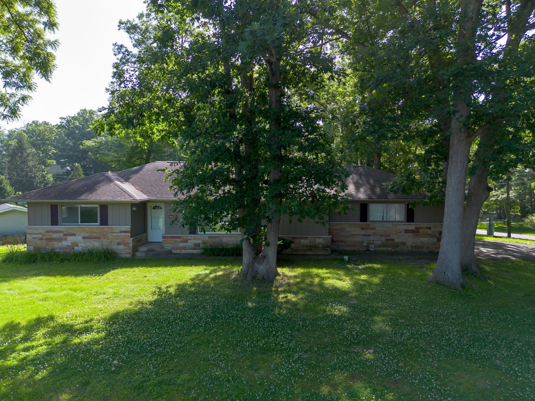 9637 Manor Woods Road Fort Wayne, IN 46804 - Photo 28 of 41